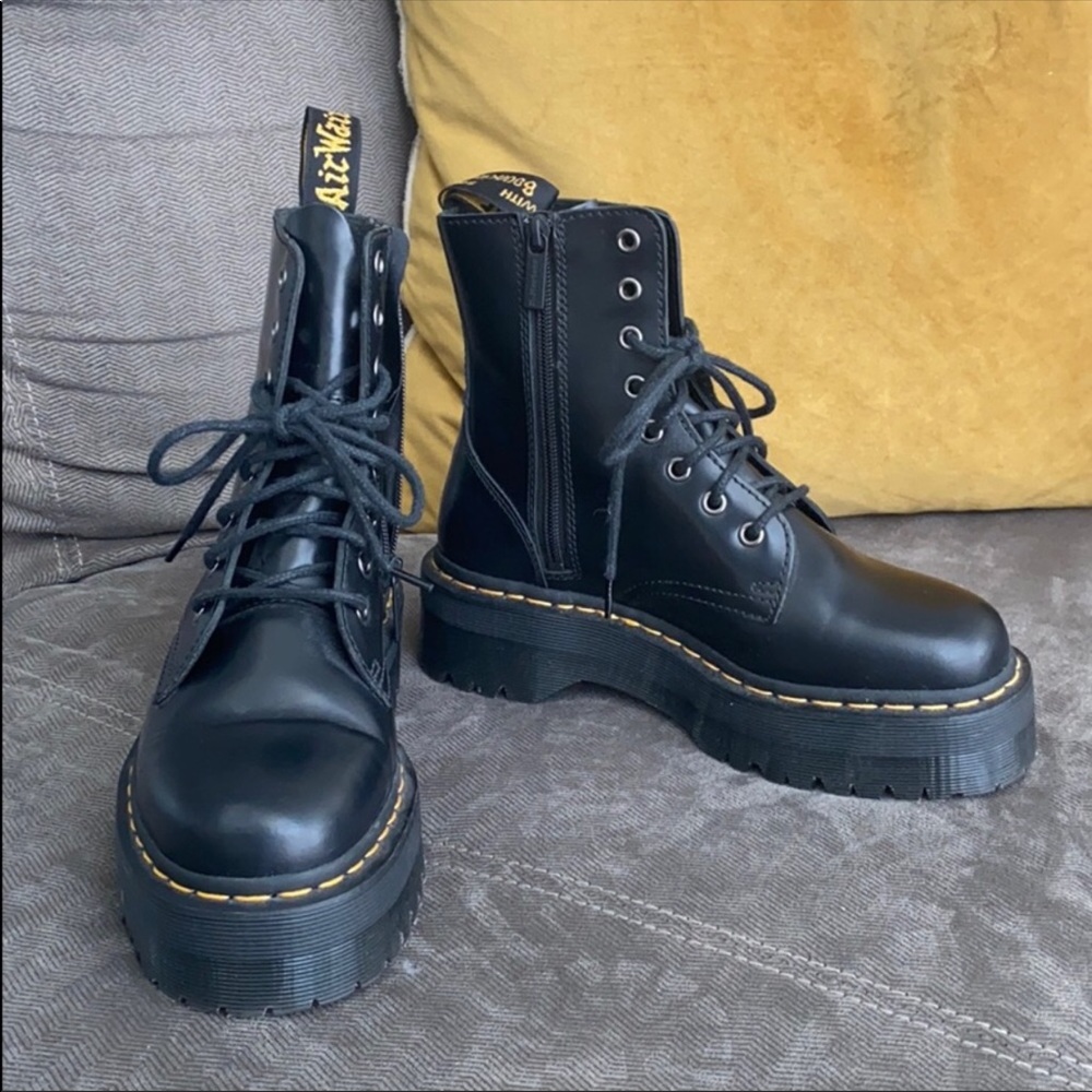 Jadon Doc Martens